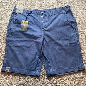 Murano shorts